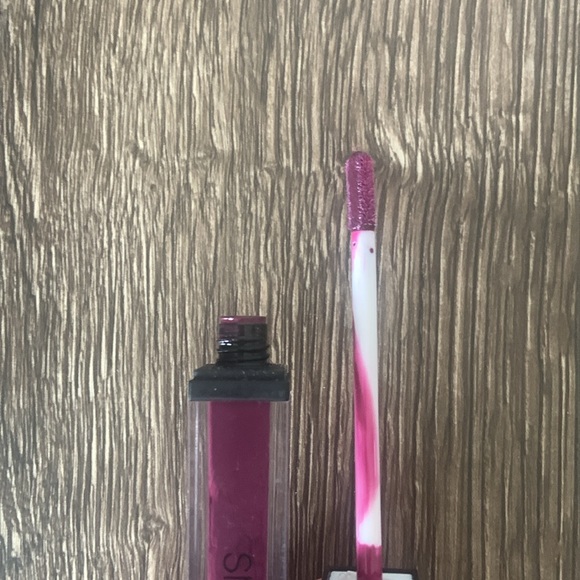 Smashbox lipgloss purple - Picture 3 of 4